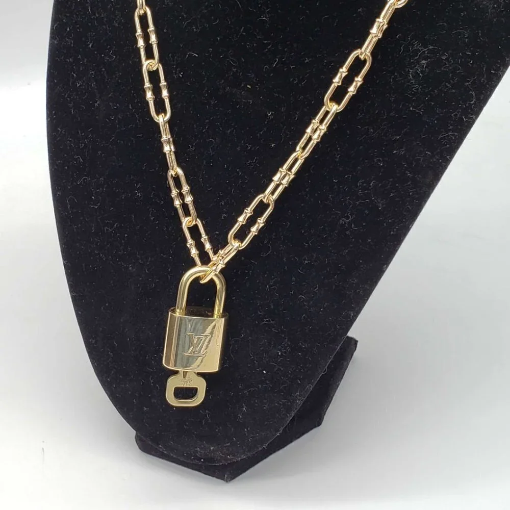 100% Auth Louis Vuitton Lock & Key with Unbranded Gold Plated Chain Necklace